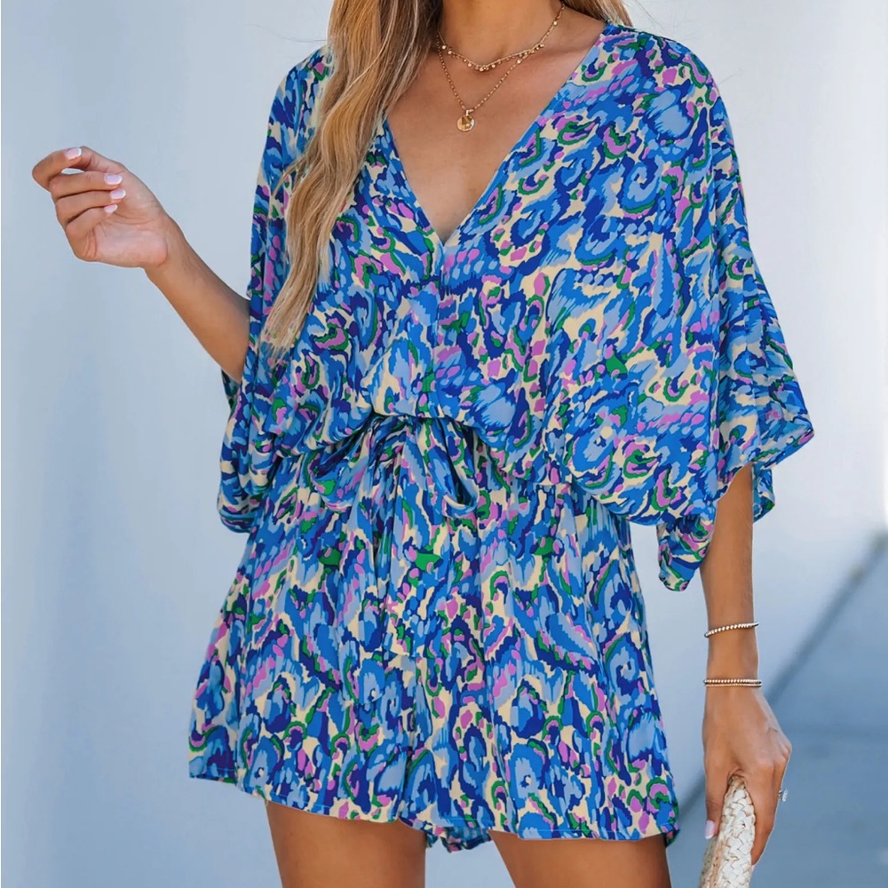 NWT Patterned Women's Romper - Picture 4 of 5
